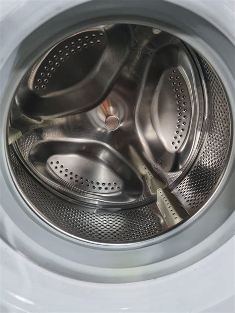 Indesit IWC5125 .